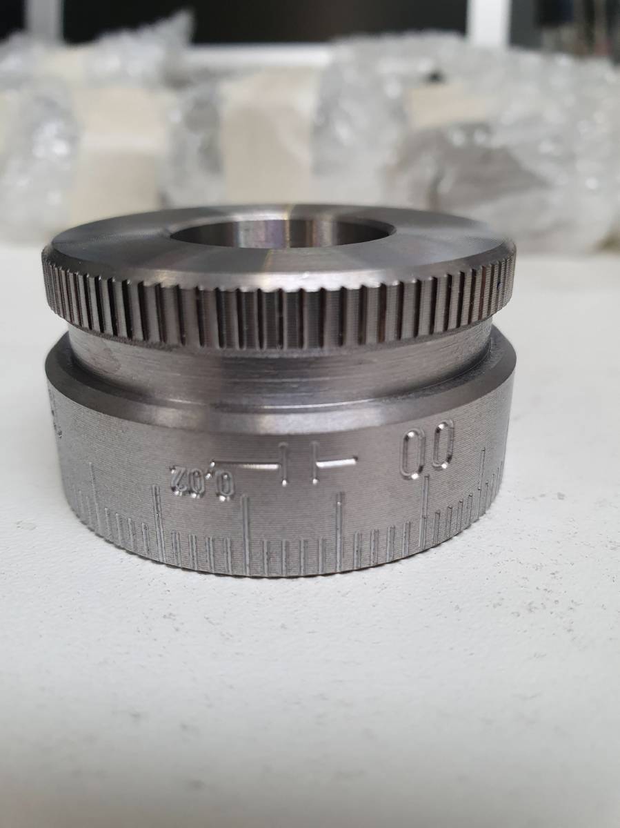 Impression numérique personnalisée pour signalétique d’entreprise avec choix de matériaux durables Vénissieux 69200