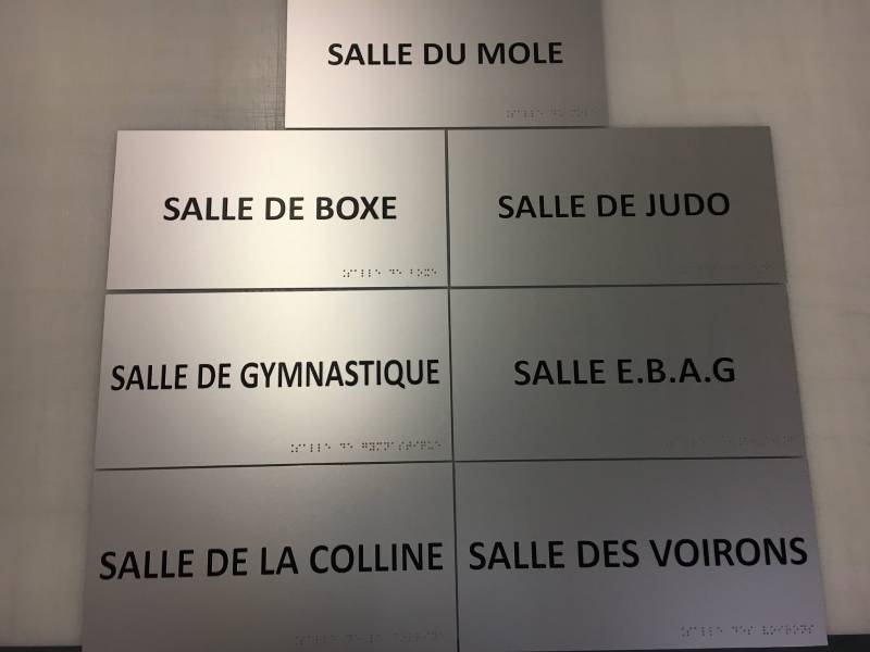 Gravure professionnelle, mécanique ou marquage laser sur Lyon, 69