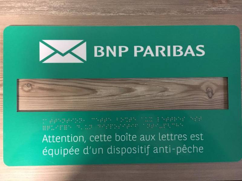 Gravure professionnelle, mécanique ou marquage laser sur Lyon, 69