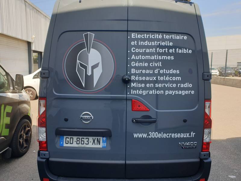 Conception et pose d'adhésif pour flocage de véhicule à Lyon en région Rhône Alpes